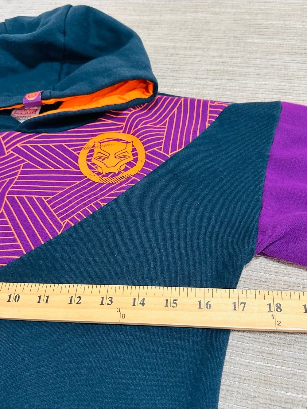 Marvel Disney Black Panther World of Wakanda Kids Hoodie Jogger Set Size M 7/8